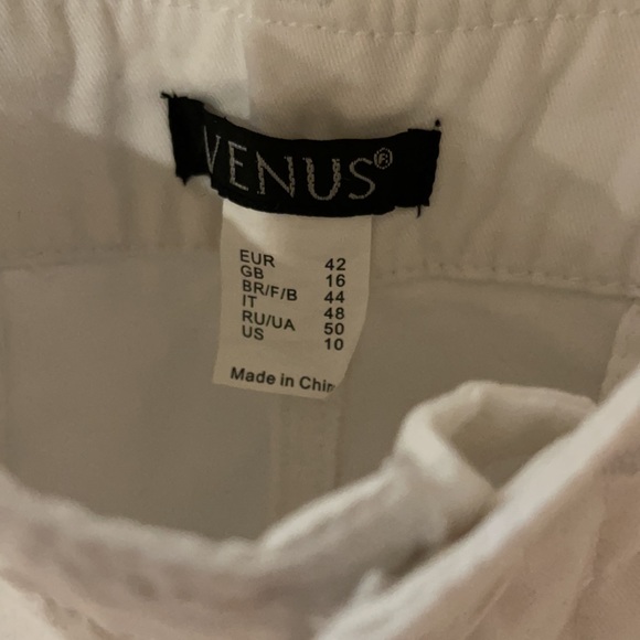 White Zip Fly Shorts - Picture 3 of 5